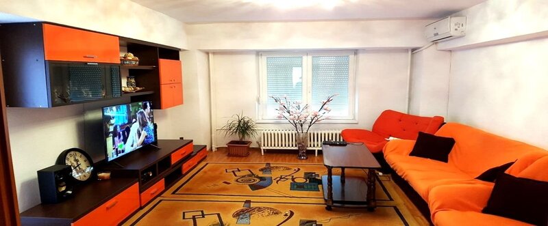 Ingrijitoare pt. domn, in ture de 3 zile. In 9 zile castigi 3300 lei.